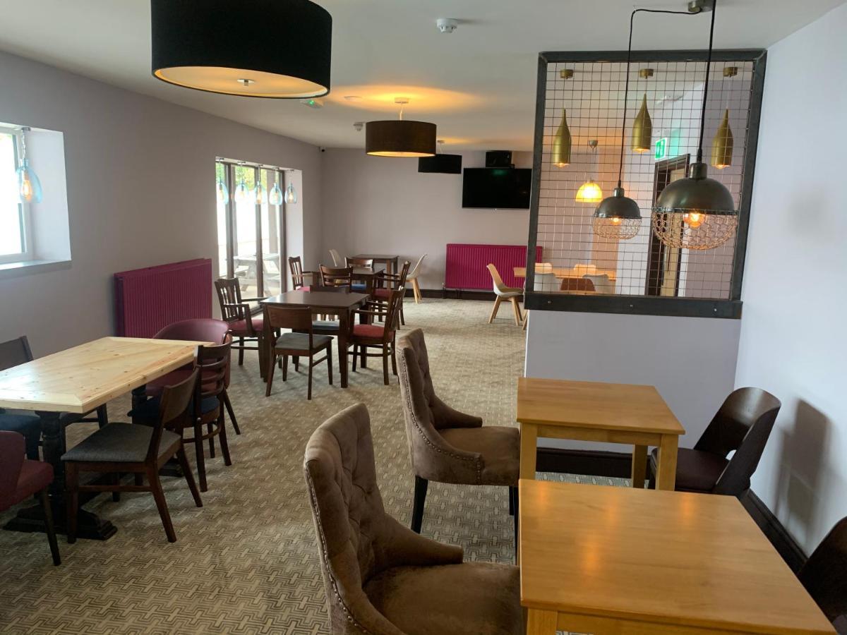Bed and Breakfast The White Horse Cranswick Экстерьер фото
