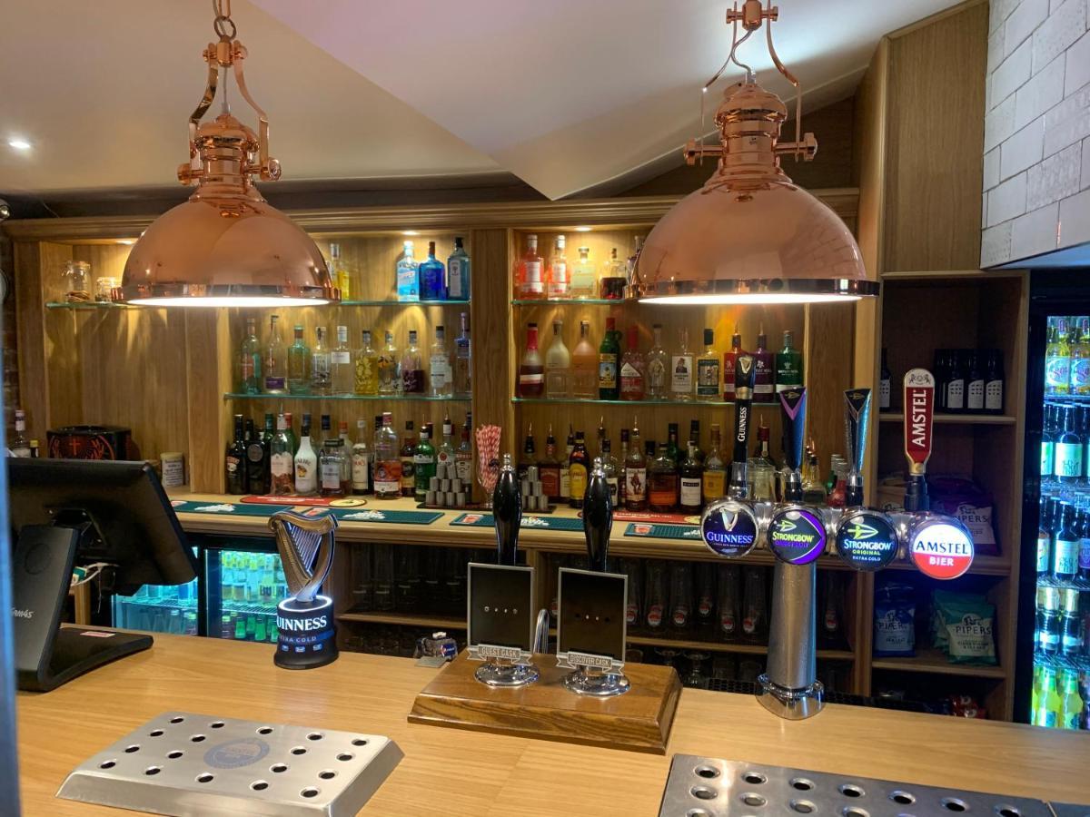 Bed and Breakfast The White Horse Cranswick Экстерьер фото